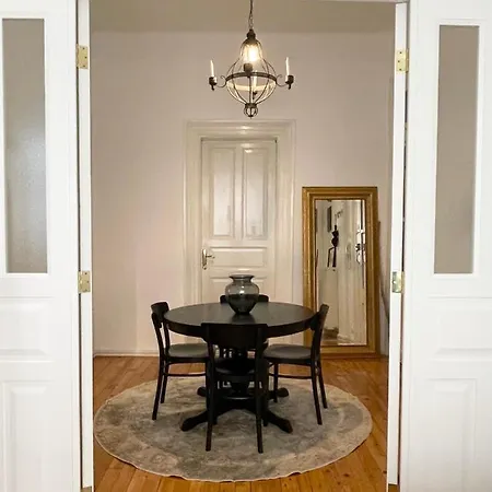 Ministerium 1&2 Bedroom Tessalónica