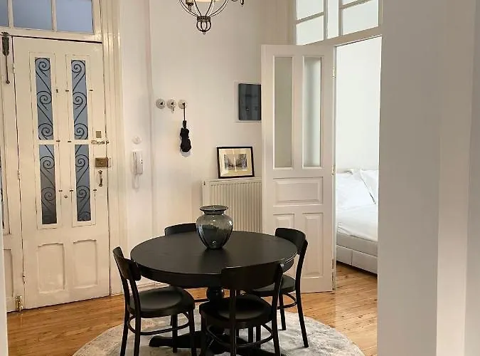 Ministerium 1&2 Bedroom Szaloniki